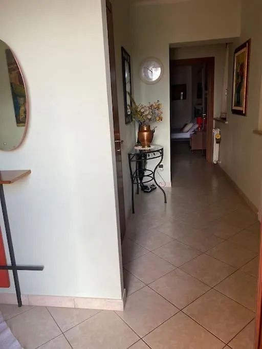 Casa Vacanze Trilocale Con Grande Terrazza Veranda Вентурина