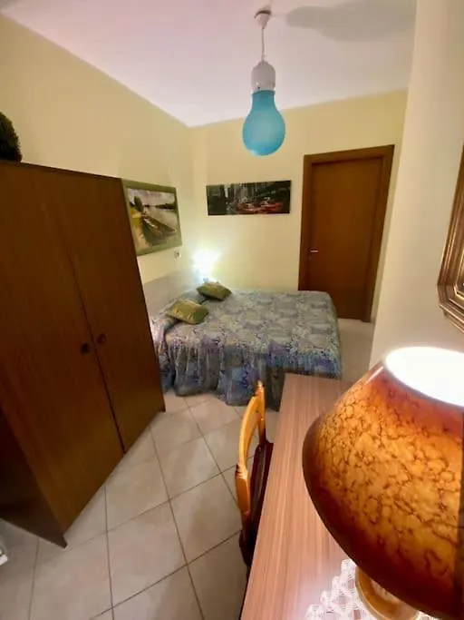 Casa Vacanze Trilocale Con Grande Terrazza Veranda Вентурина 0*,  Италия